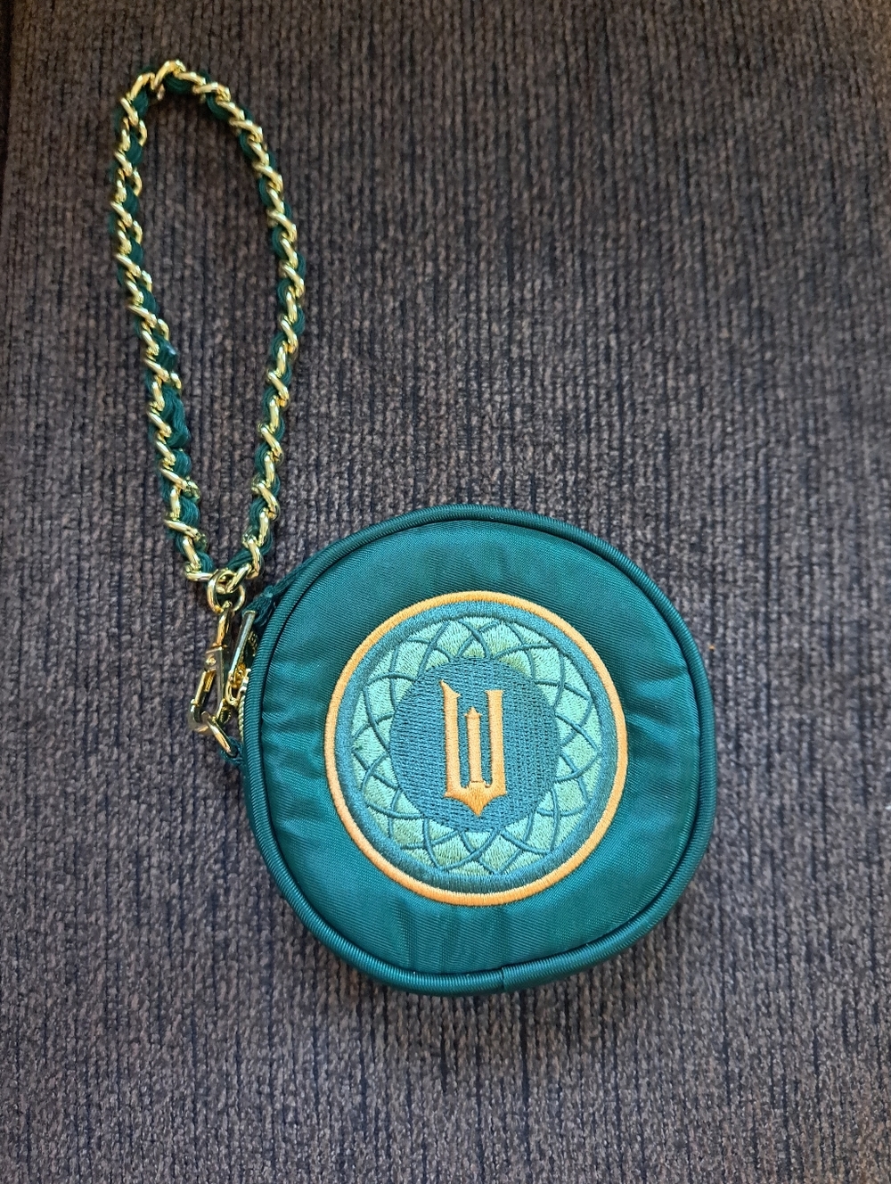 Lug Wicked OZ Wheel Wristlet Coin Purse with Gold Accent NWOT